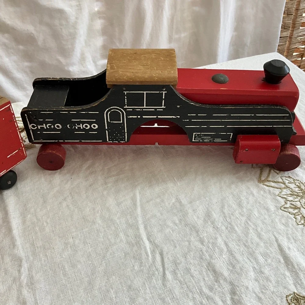 Southern Sunshine Kids vintage wooden